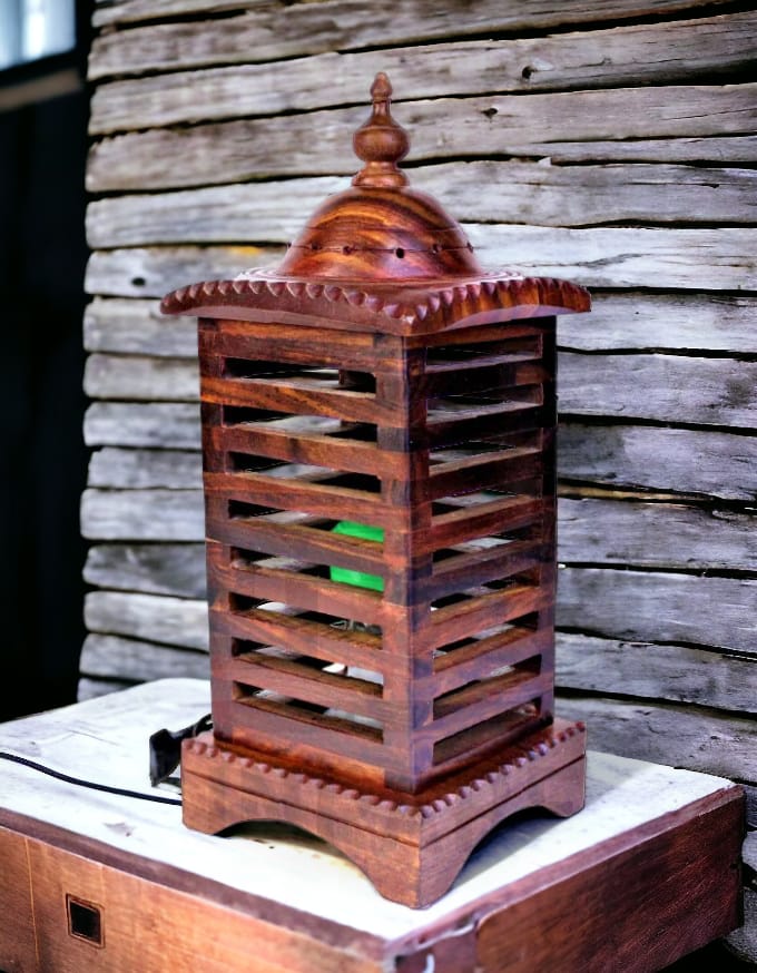 Premium Wooden Lamp Stripped-3