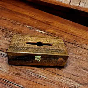 Decorative tissue holder-pakistanshandicraft